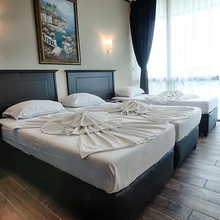 호텔 Elia Mare Hotel All Inclusive - Free Beach Access 3*